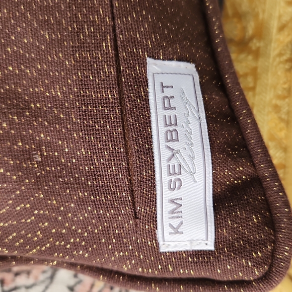 Beaded accent pillow - Picture 3 of 6